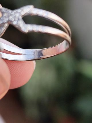 Anillo oro y diamantes 
