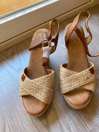 Sandalias esparto plataforma