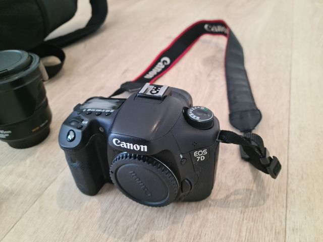 Canon EOS 7D, EFS 15-85mm, 64 GB