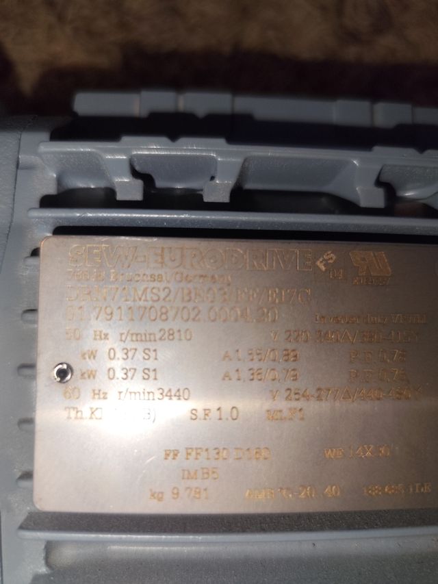 Motor eléctrico SEW