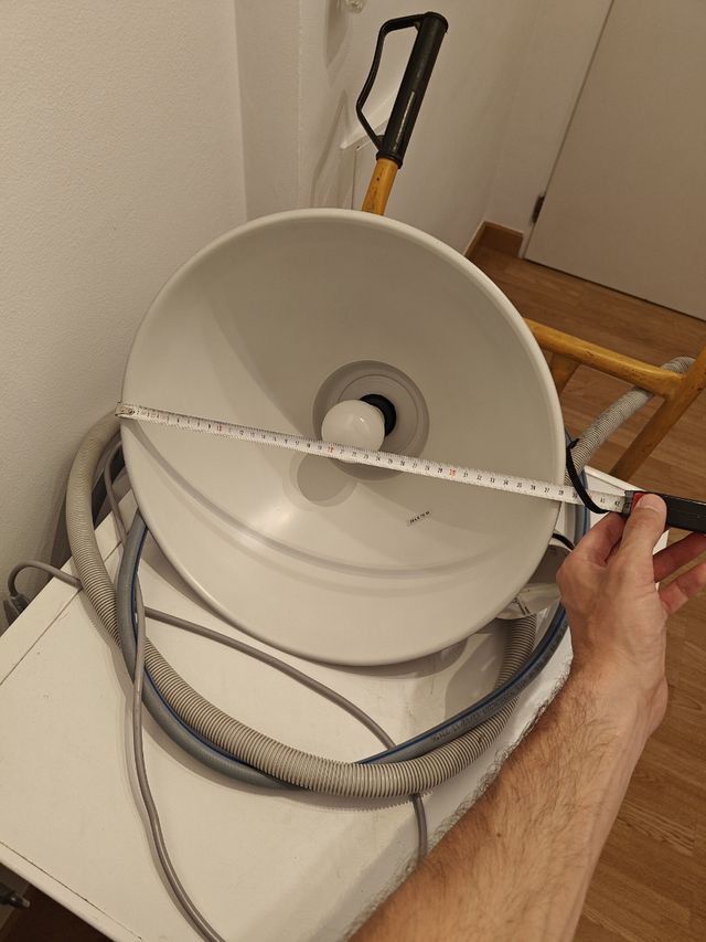 Lampara blanca Ikea decoración