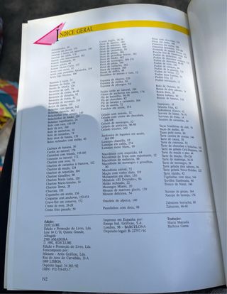 3 livros Escola de Cozinha: Entradas aperitivos e molhos Ovos pudins e patés Sobremesas e conservas