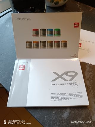 Macchina per caffè Illy iperespresso