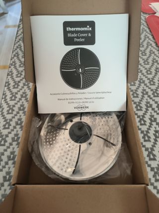 Cubre cuchillas y pelador TM