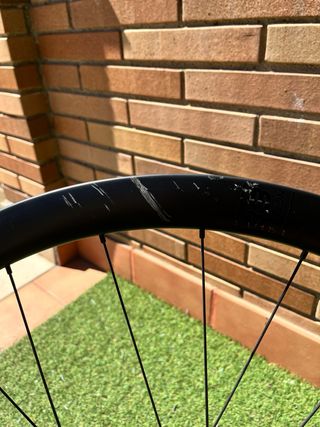 Rueda Carbono Gurpil Delantera