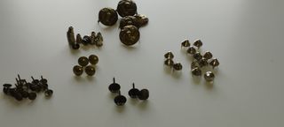 Apliques metálicos para bolsos