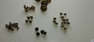 Apliques metálicos para bolsos