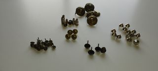 Apliques metálicos para bolsos