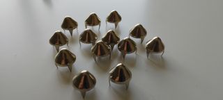 Apliques metálicos para bolsos