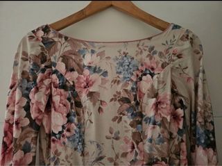 Traje de flamenca S flores rosa