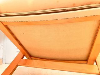 Sillon escandinavo de madera natural y Piel