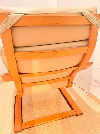 Sillon escandinavo de madera natural y Piel