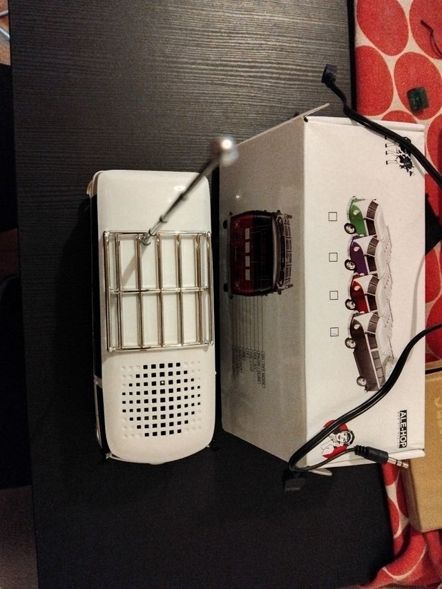 VW coluna/leitor mp3/radio fm