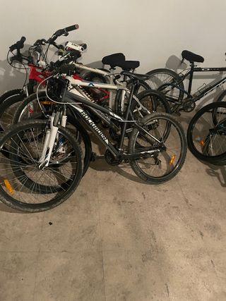 Bici Rockrider poco uso viene con herramientas