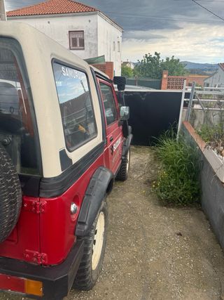Suzuki Samurai 1985
