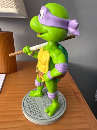 FIGURA RESINA TMNT DONATELLO NECA OFICIAL