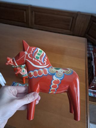 Cavalli Dala Svedesi Dipinti a Mano