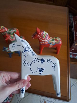 Cavalli Dala Svedesi Dipinti a Mano