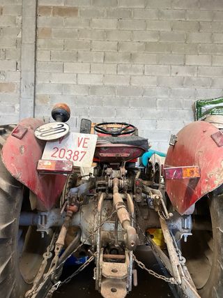 Tractor Massey Ferguson 147 -VE20387