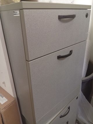 Cajonera oficina gris metalica