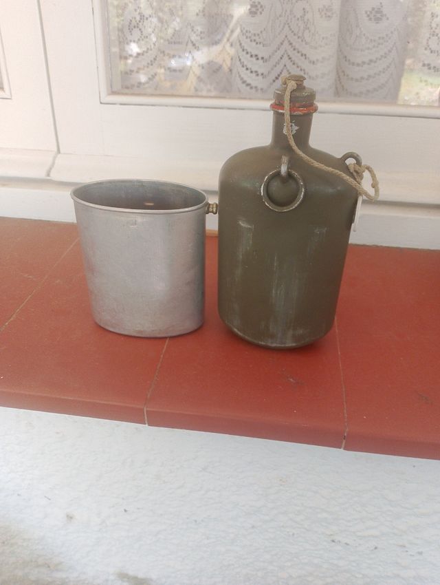Cantimplora militar MB 41
