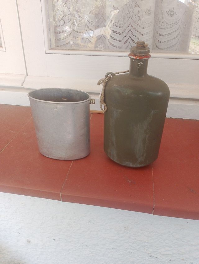 Cantimplora militar MB 41