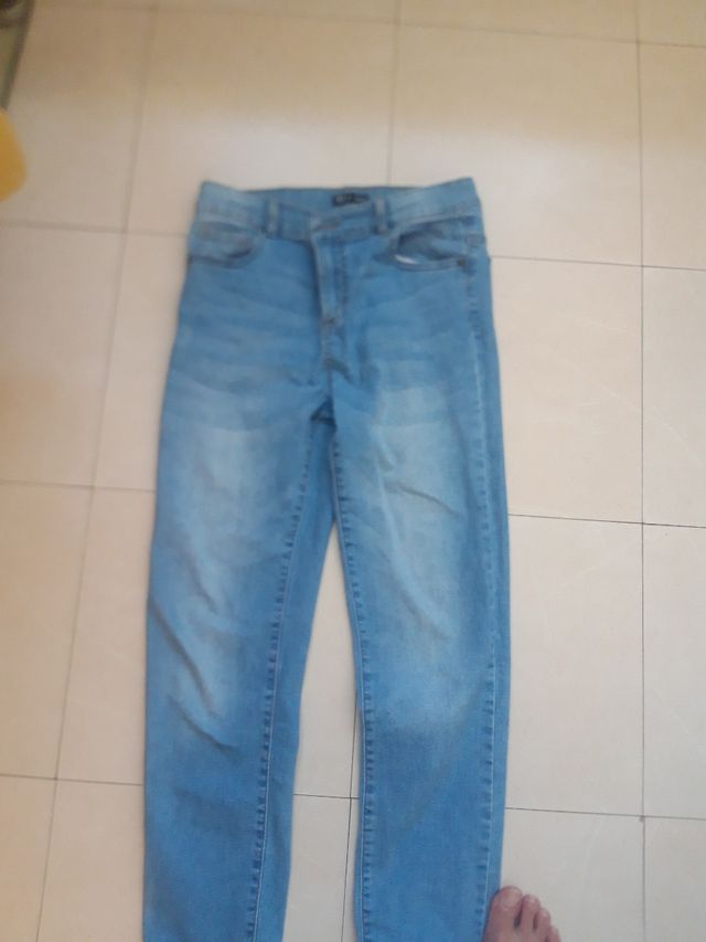 Vaquero elástico niño talla 13 años.