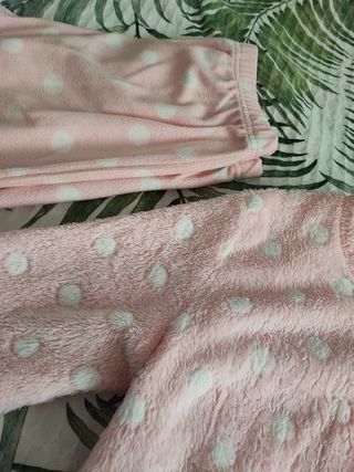 Pijama de pelo suave. Pink Panther. Usado.