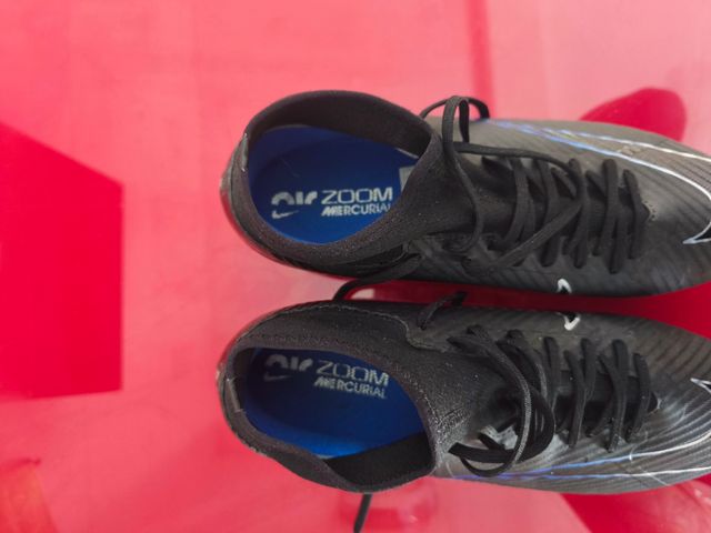 Nike mercutial  zoom 2024 talla 43
