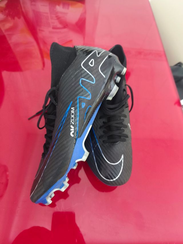 Nike mercutial  zoom 2024 talla 43
