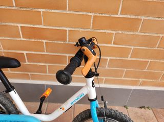Bicicleta infantil 14" BTWIN