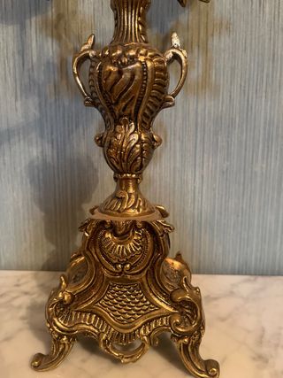 Candelabros de bronce