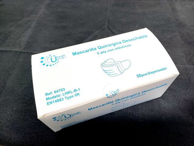 Mascarillas quirúrgicas: 150 unidades