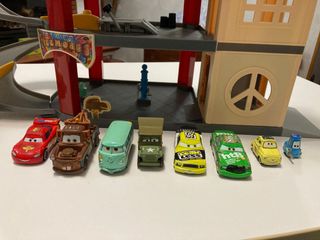 Garage Cars Disney Pixar
