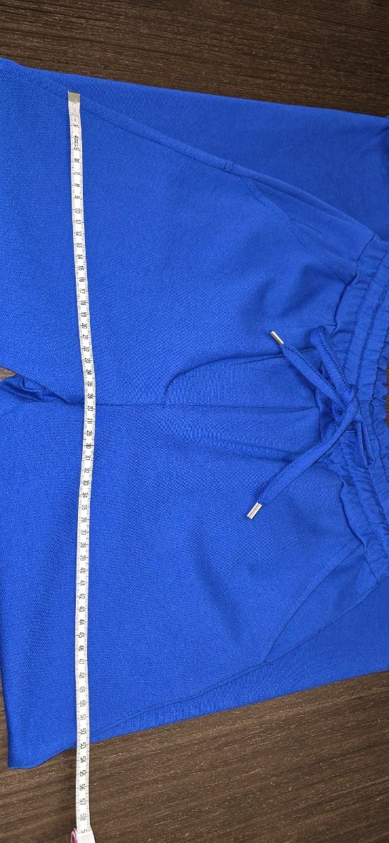 Pantalón jogger azulon con cintura ajust