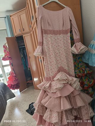 Traje flamenca rosa talla 36