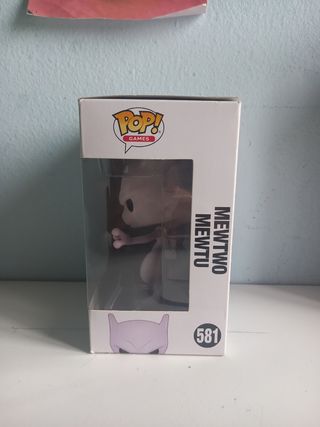 Funko Pop! Pokémon Mewtwo #581