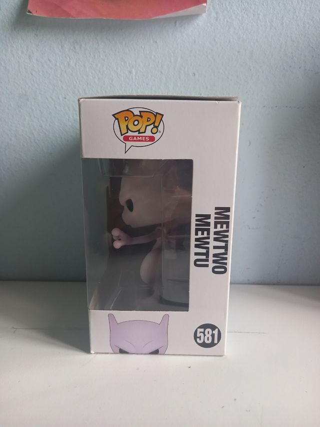 Funko Pop! Pokémon Mewtwo #581