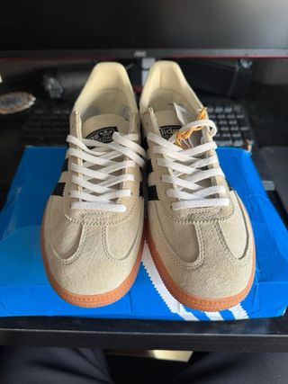 Adidas Spezial Beige - Talla 39