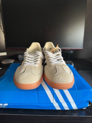 Adidas Spezial Beige - Talla 39