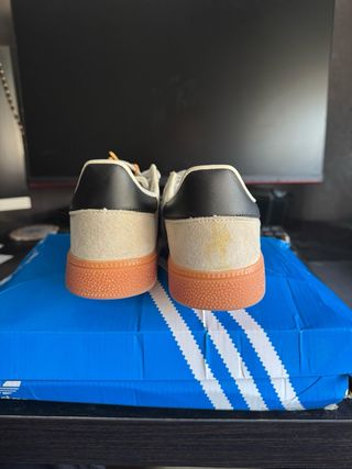 Adidas Spezial Beige - Talla 39