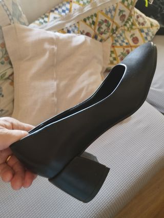 Zapatos de tacón ancho