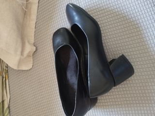 Zapatos de tacón ancho