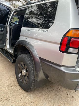 Mitsubishi Montero Sport 2002