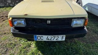 SEAT 127 1984