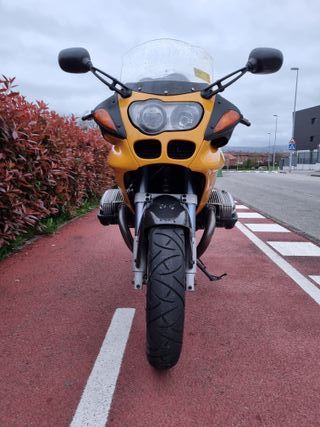 Alquila una BMW R1100S 2000