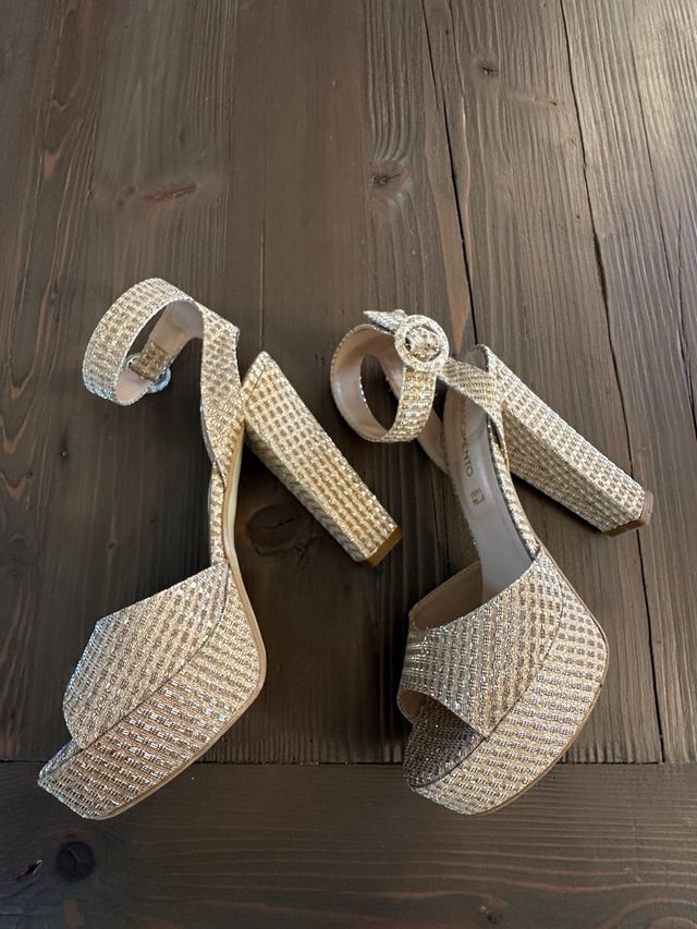 Sandali donna con zeppa