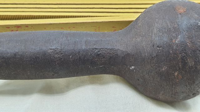 Antico peso 1920 realizzato a mano da barra.1,047k