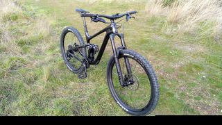 Bicicleta MTB Enduro Giant Reign Advanced Pro 1