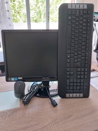Monitor Hansg + Teclado y ratón